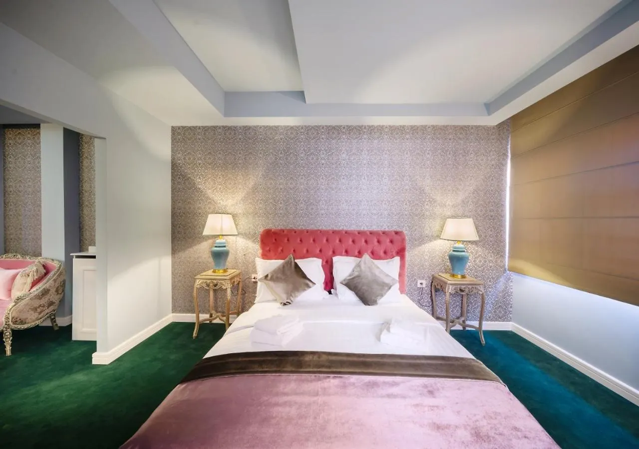 Phoenicia Comfort Hotel Bucharest 4*,